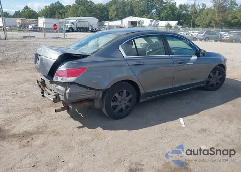 2009 Honda Accord 2.4 Lx z USA, uszkodzony, nr VIN 1HGCP26309A032817